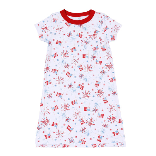 A Sparkly Fourth Nightdress