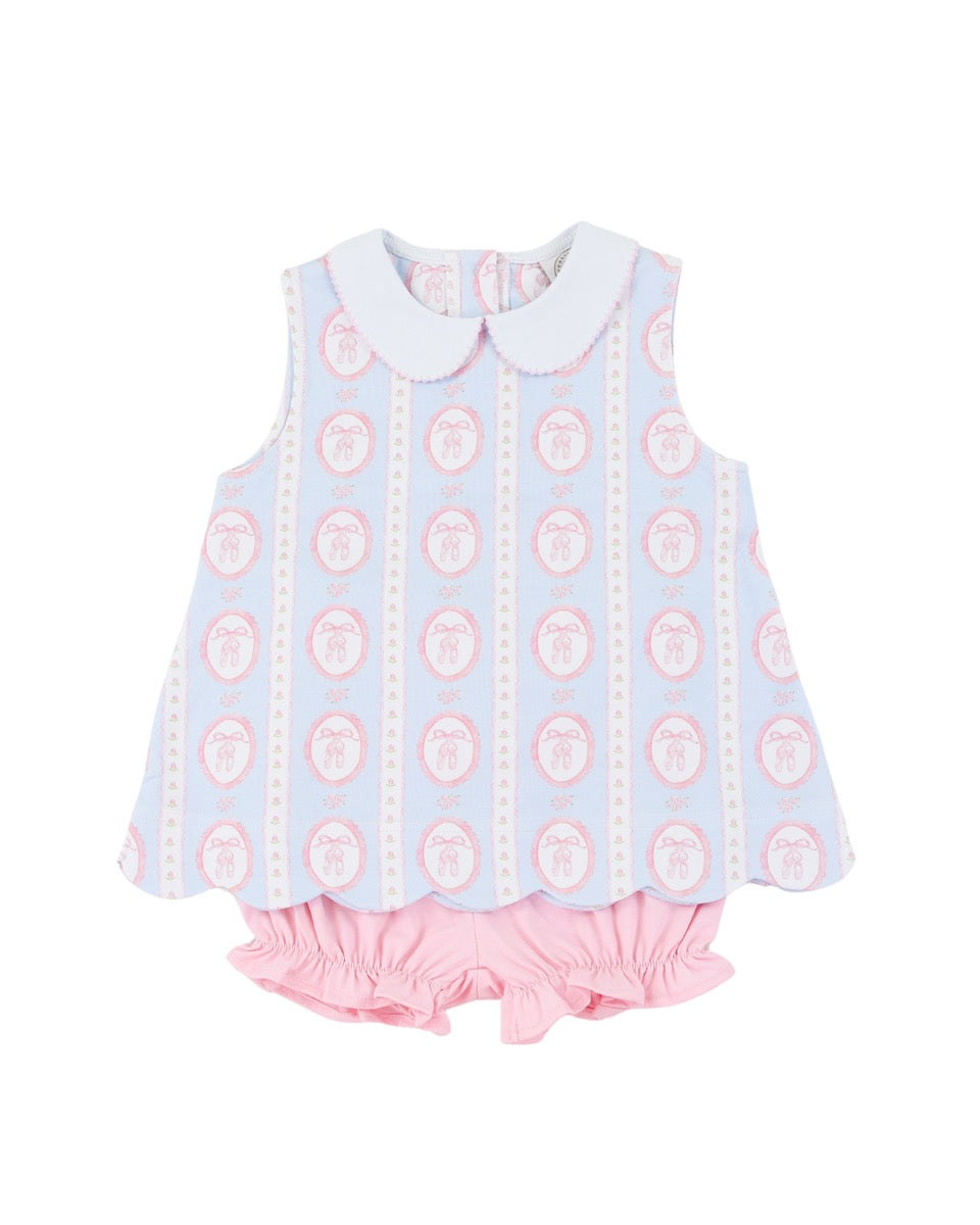 To the Point Charlotte Scalloped Set